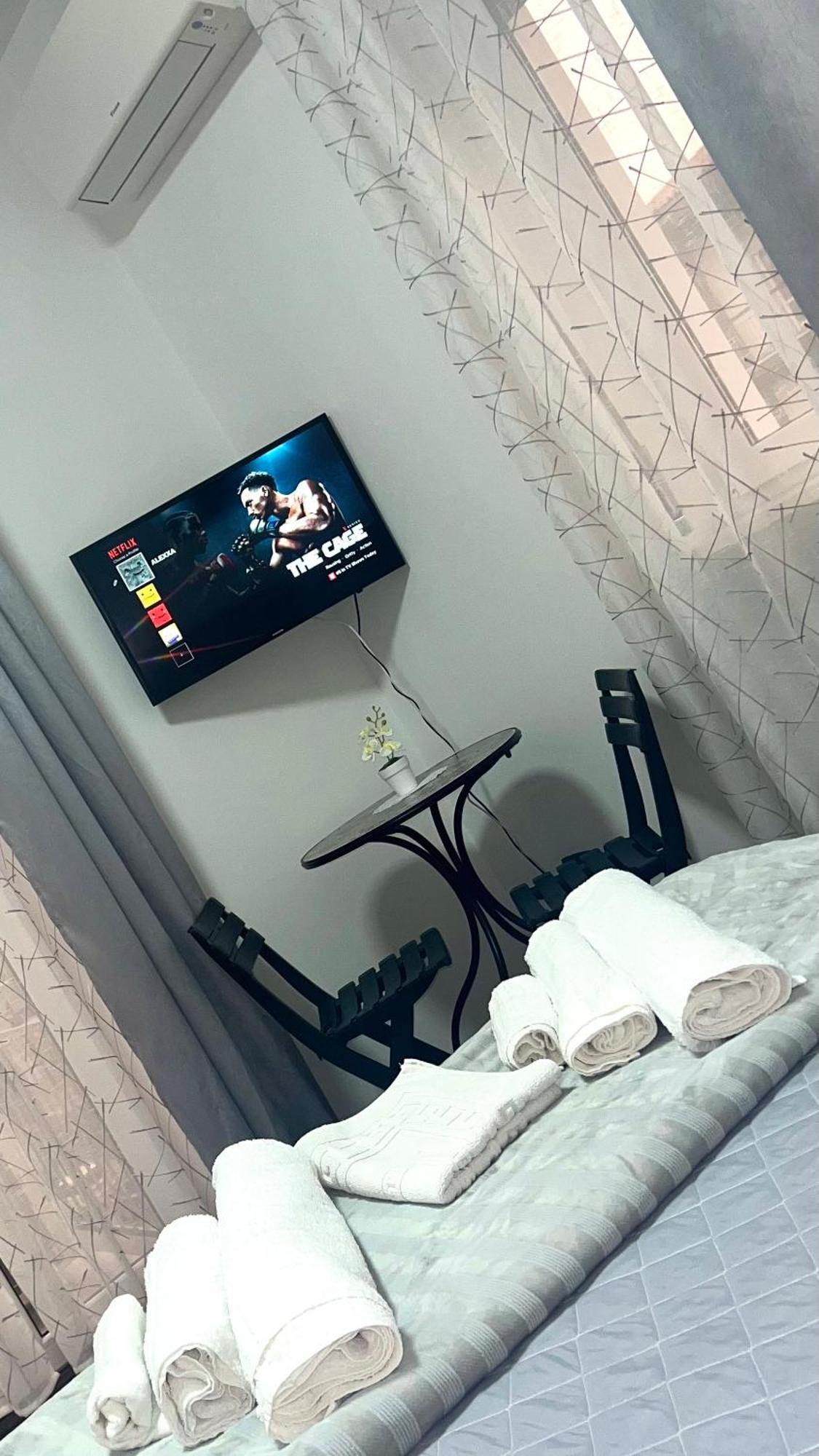 Juliet N - Rental Rooms Верона Екстериор снимка